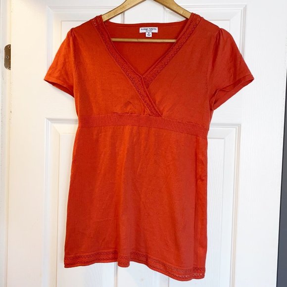 Liz Lange Knit Maternity Top sz Medium - Picture 1 of 4